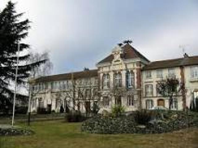 Mantes la ville